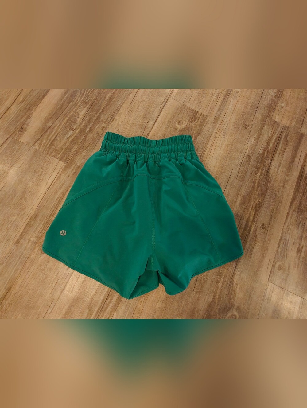 Lululemon Track That High Rise Shorts 5" Cascada Green Size 2 Great Condition